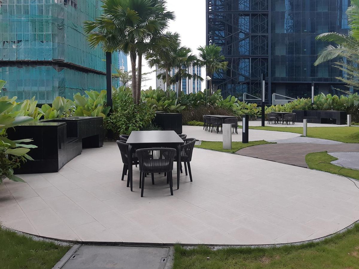 Astra @ Eaton Residences Kl 쿠알라룸푸르 외부 사진