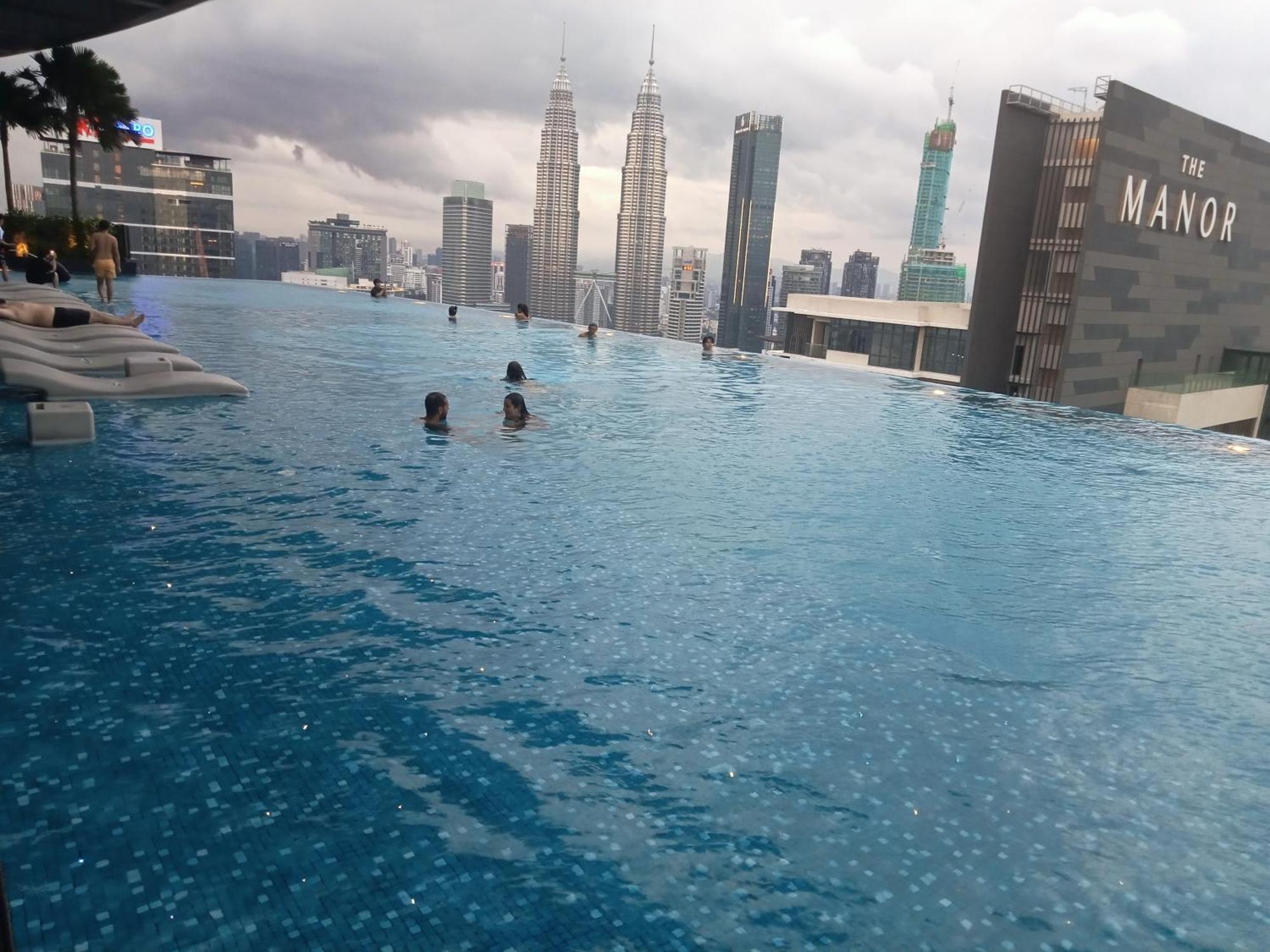 Astra @ Eaton Residences Kl 쿠알라룸푸르 외부 사진